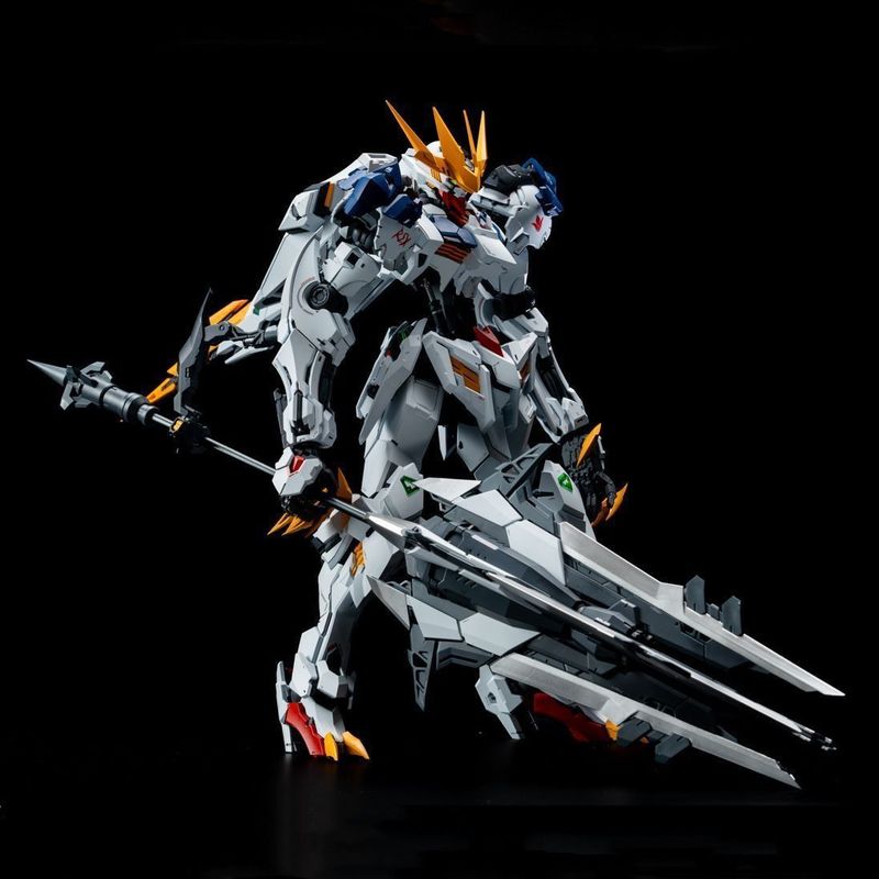 【재고 있음】LUNAVOR MG 1/100 울프 킹 바 - Bandai Gundam Rg 리뷰 및 가격