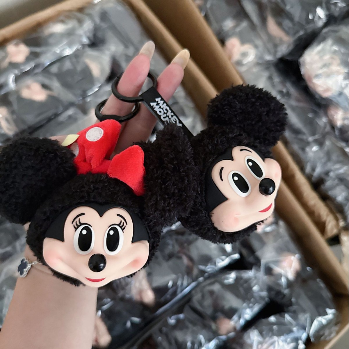 미키 미니 봉제 인형 키체인 귀여운 비닐 피규어 수집용 - Original Anime Merchandise 리뷰 및 가격