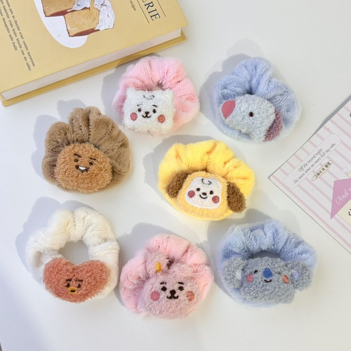 BT21 만화 귀여운 봉제인형 머리끈 카와이 헤어밴드  - Original Anime Merchandise 리뷰 및 가격