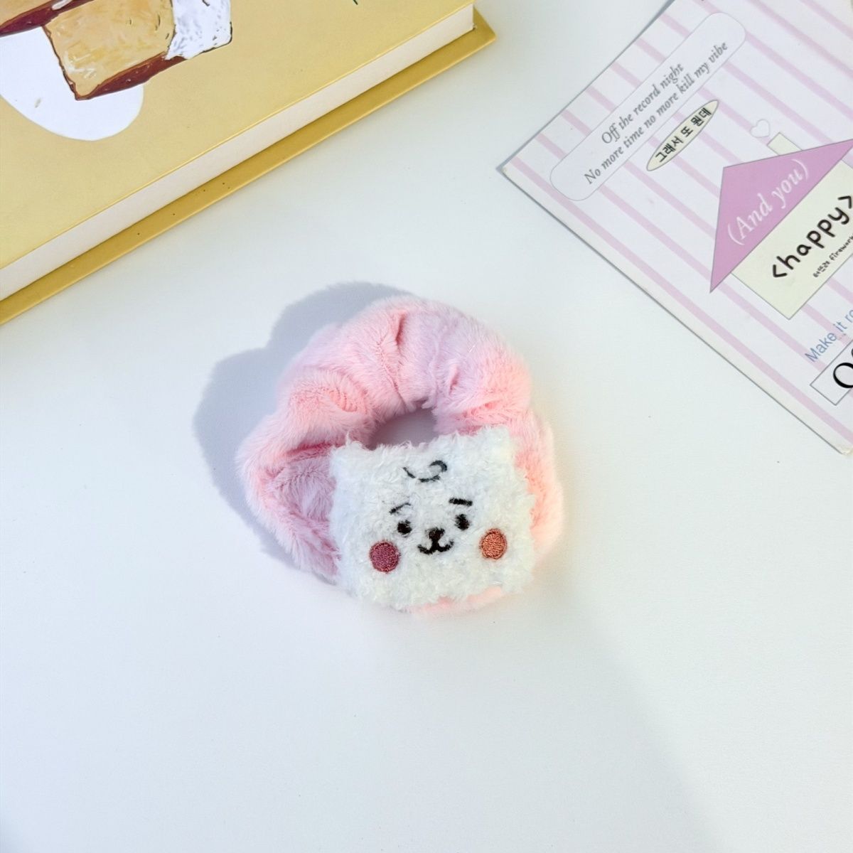 BT21 만화 귀여운 봉제인형 머리끈 카와이 헤어밴드  - Original Anime Merchandise 리뷰 및 가격